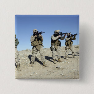 Militära Transistion gruppmedlemmar Knapp