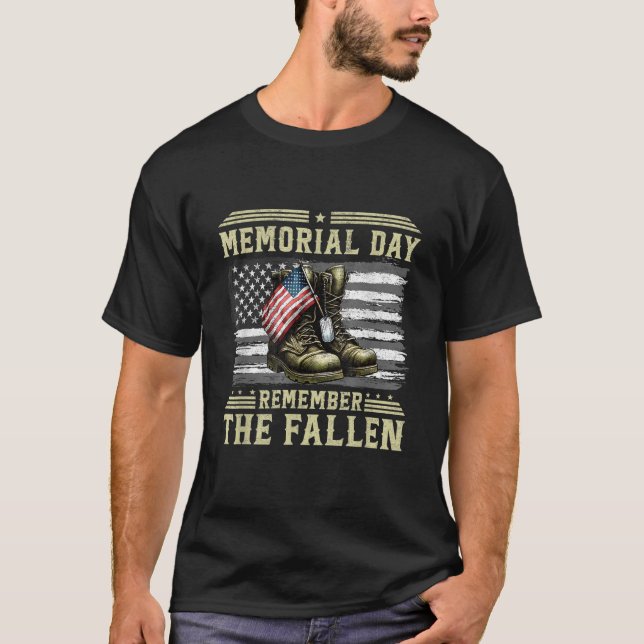 Militärkameran i Fallen Veteran T Shirt (Framsida)