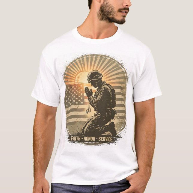 Military Tribute Tee - Bönfallande Soldater Gatuko (Framsida)