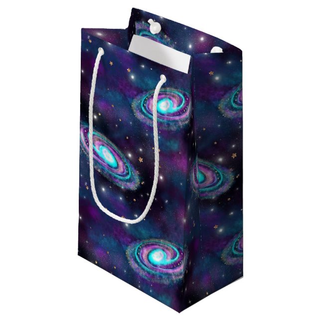 Milky Way Galaxy | Kosmiblått Lila Rosa glöd (Framsidan Vinklad)