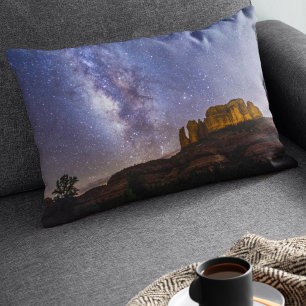 Milky Way Galaxy Over Cathedral Sten, Arizona Prydnadskudde
