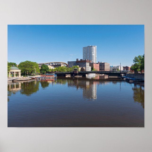 Milwaukee riverfront och gatubro poster (Framsidan)