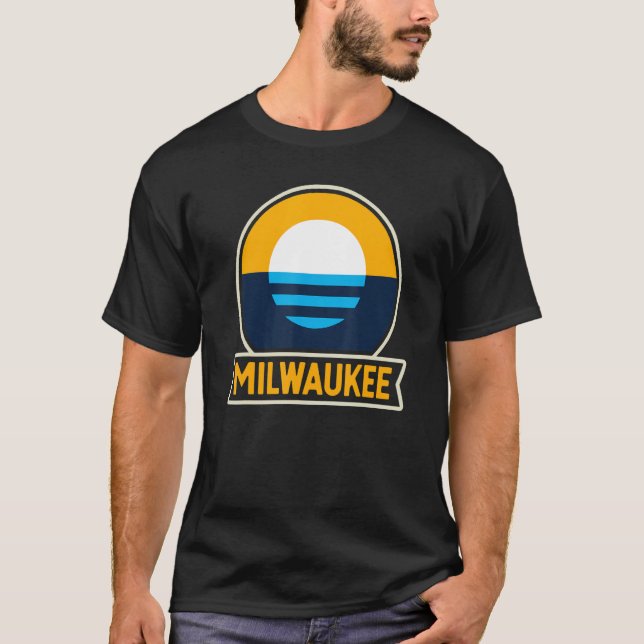Milwaukee - The Peopleu2019s Flag of Milwaukee T Shirt (Framsida)