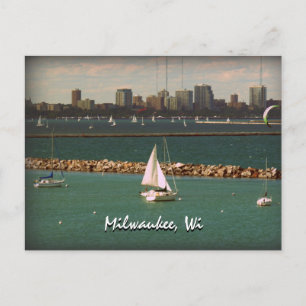 Milwaukee, WI Skyline Vykort
