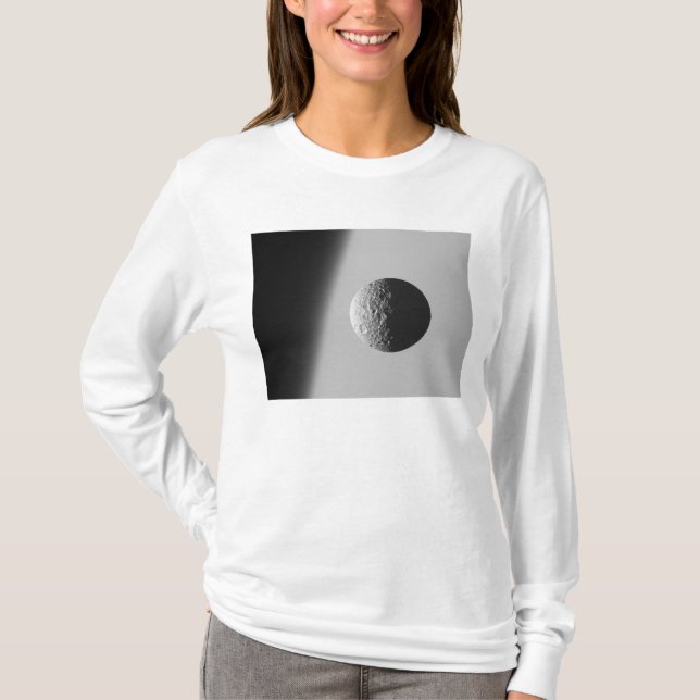 Mimas måne t-shirt (Framsida)