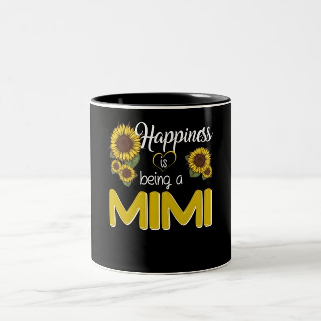 Mimi Gift | Glädjande är en halvmesyr Två-Tonad Mugg (Center)