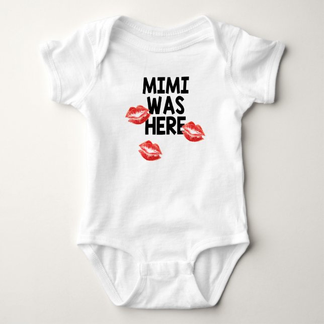 MiMi här var kyssbabybodysuiten T Shirt (Framsida)