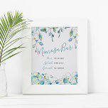 Mimosa Pub Blue Watercolor Flowers Poster<br><div class="desc">Använda i blommigt visar Mimosa Pub att du vill dekorera bord och hjälpa gästerna att lära sig att bereda sina drycker. Designat med min elegant vattenfärgsblå orkidéer över en skarp vit bakgrund, är detta tecken perfekt för brunch och bubblas, möhippor, babyduschar, vår och sommar bröllop eller spelar ingen roll du...</div>