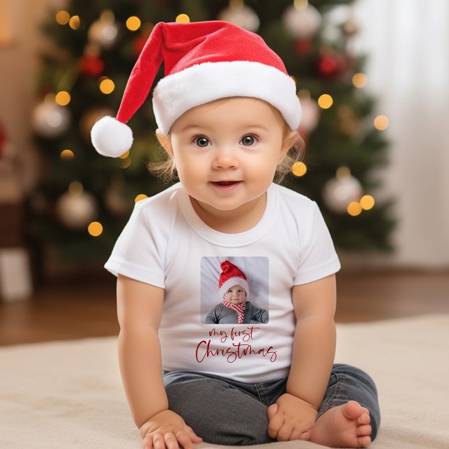 Min 1:a julbebis skriptfoto  t shirt (Available as a t-shirt for girls and boys)