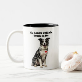 Min blå merle Border Collie hängde sig fast vid mi Två-Tonad Mugg