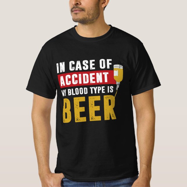 Min blodtyp är öl t shirt (Framsida)