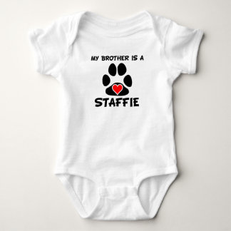 Min bror är en Staffie Tee