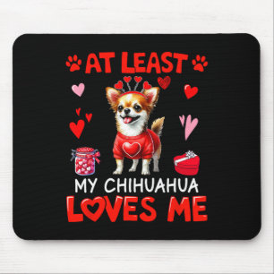 Min chihuahua älskar mig åtminstone alla hjärtans musmatta