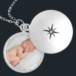 Min Darling Silverpläterat Halsband<br><div class="desc">Silver-låset för att hålla ett bild efter ditt val. Underbar som en gåva med baby-foto,  bröllop-foto,  söt 16 foto eller bojkamrater bild i det. Enkel att anpassa i guld-tonen eller som en speciell sterling silver-gåva.</div>
