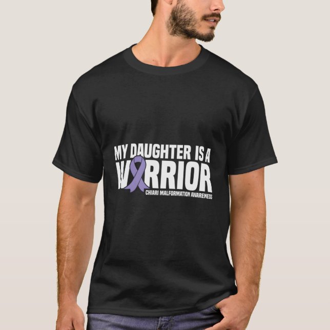 Min dotter är en Warrior Chiari-missbildningsMedve T Shirt (Framsida)