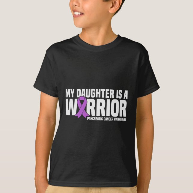 Min dotter är Warrior Pancreatic Lila Ribbon Su T Shirt (Framsida)