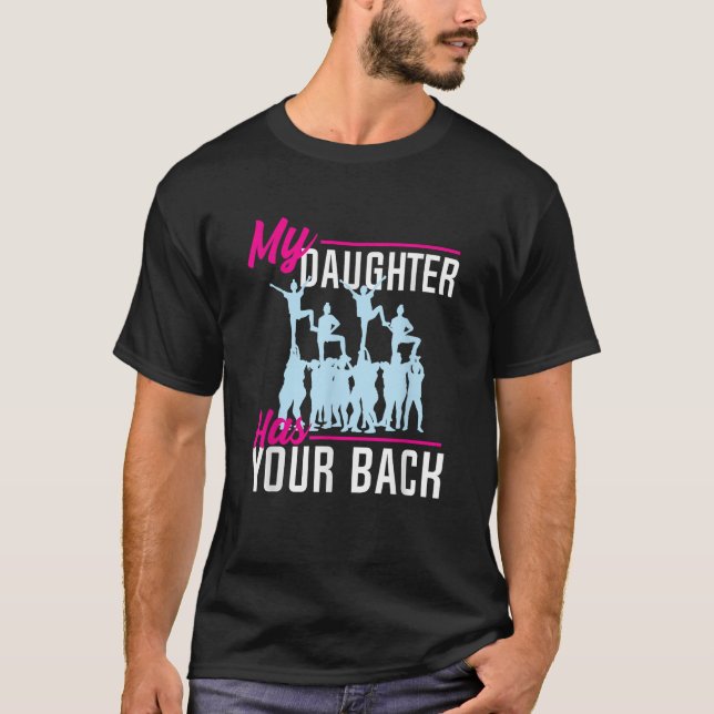 Min dotter har din gamla Cheerledare Mamma att säg T Shirt (Framsida)