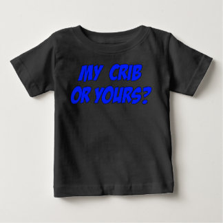 Min eller din? Roliga babykläder Tee Shirt