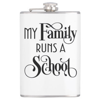 Min familj driver en skola Remor Academy  HWFWM Fickplunta