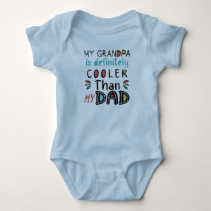 Min farfar är definitivt coolare än min pappa t shirt