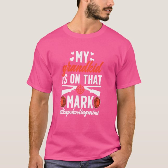 Min farmor är på den där markeringen.. t shirt (Framsida)
