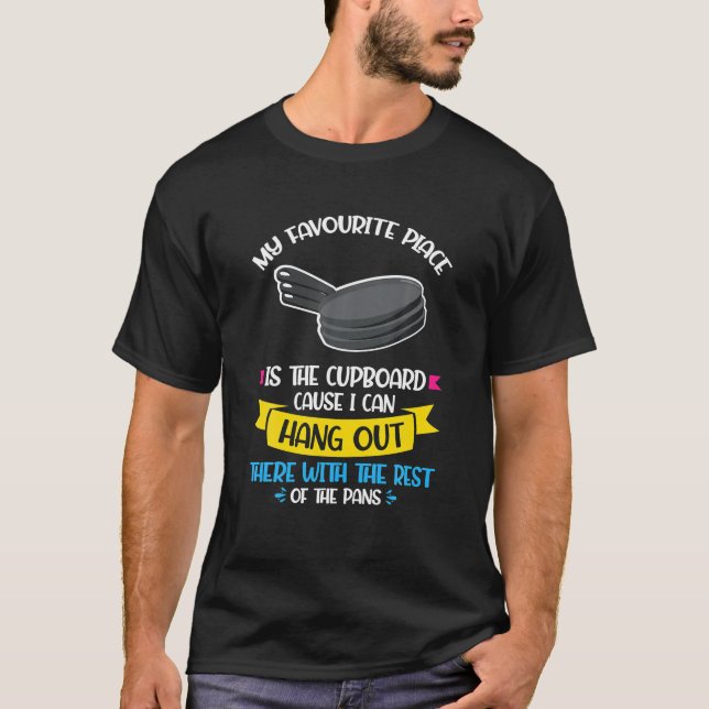 Min favorit Ställe är cupboard Pansexual T Shirt (Framsida)