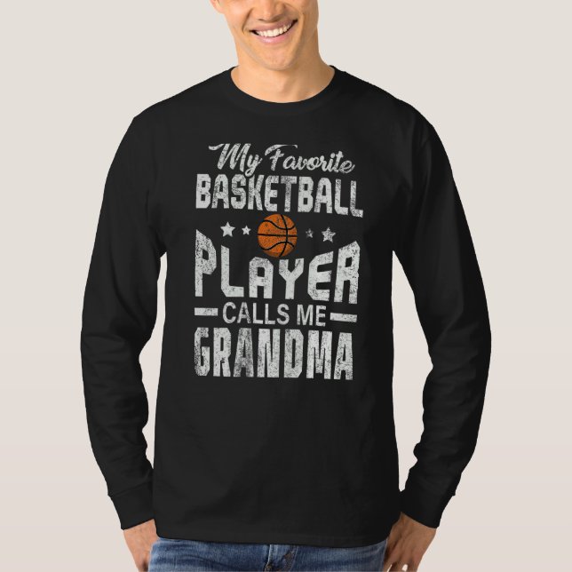Min favoritbasketspelare kallar mig mormor t shirt (Framsida)