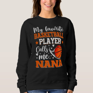 Min favoritbasketspelare kallar mig Nana Women T Shirt