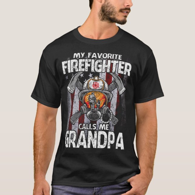 Min favoritbrandman kallar mig GRANDPA USA flagga T Shirt (Framsida)