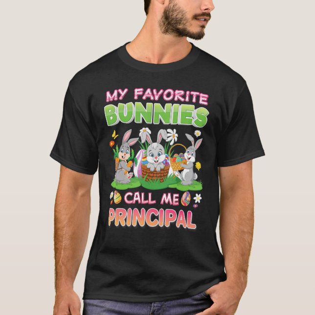 Min favoritbunnies kallar mig "Principal Bunny Fam T Shirt (Framsida)