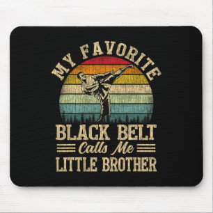 Min Favorite Black Bälte kallar mig Little Brother Musmatta