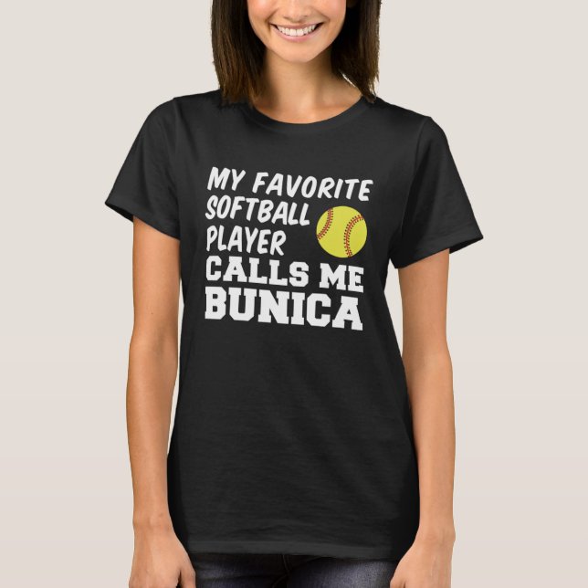 Min favoritfotbollspelare kallar mig Bunica Romani T Shirt (Framsida)