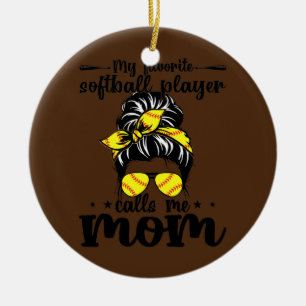 Min favoritfotbollspelare kallar mig Mamma Mor Julgransprydnad Keramik