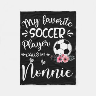 Min favoritfotbollsspelare kallar mig Nonnie  Fleecefilt