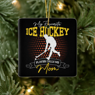 Min favoritis Hockey Player kallar mig Mamma Funny Julgransprydnad Keramik