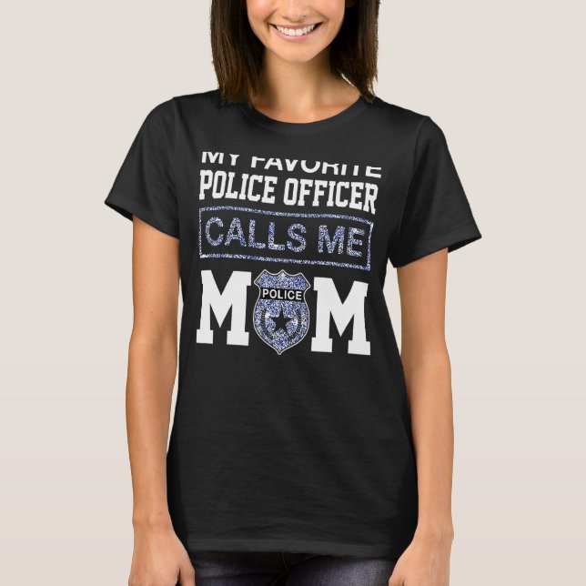 Min favoritpolis kallar mig Mamma Mor T Shirt (Framsida)