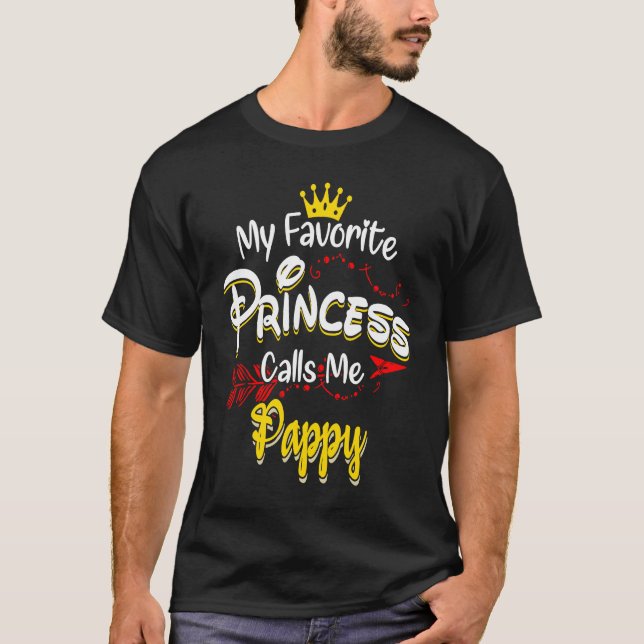 Min favoritprinsessa kallar mig Pappy T Shirt (Framsida)
