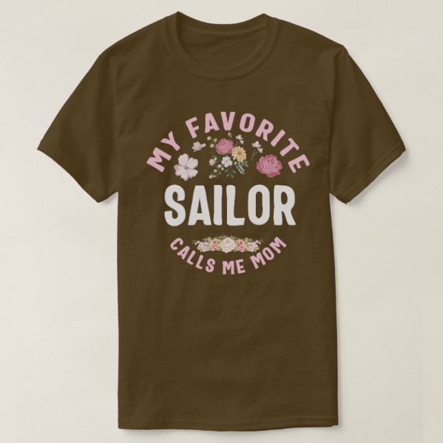 Min favoritsjöman ringer mig Mamma T Shirt (Design framsida)