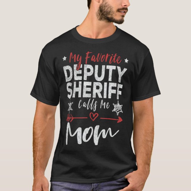Min favoritställföreträdande sheriff kallar mig Ma T Shirt (Framsida)