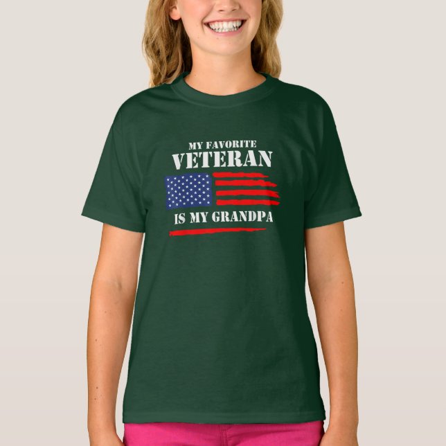 Min favoritveteran är min morfar militär t shirt (Framsida)