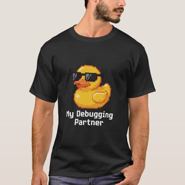 Min felsökningskompis Gummianka Pixel Art T Shirt (Framsida)