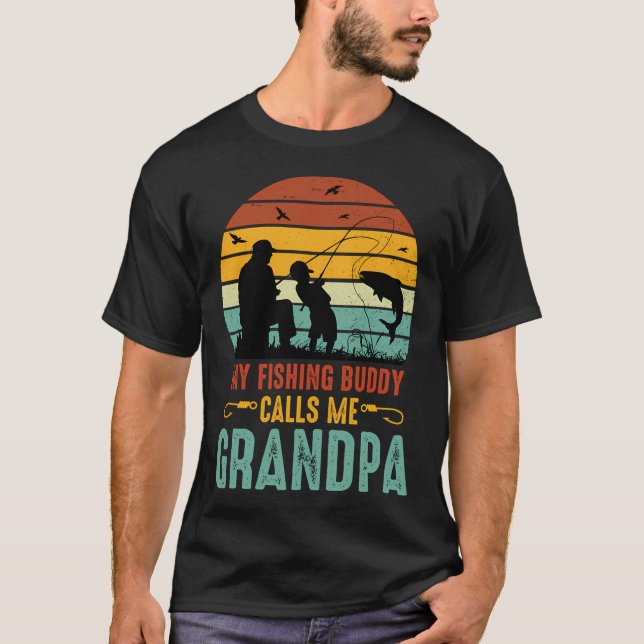Min fiskekompis kallar mig Farfar T Shirt (Framsida)