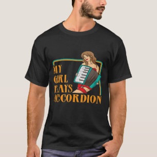 Min flicka spelar dragspel för musikinspelare 2 t shirt