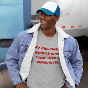 Min flickvän behöver en garanti Manar T-shirt