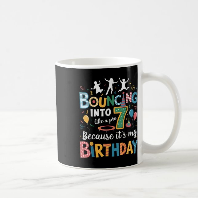 Min födelsedag 7:e 7 år, Trampolining Jumping T Kaffemugg (Höger)