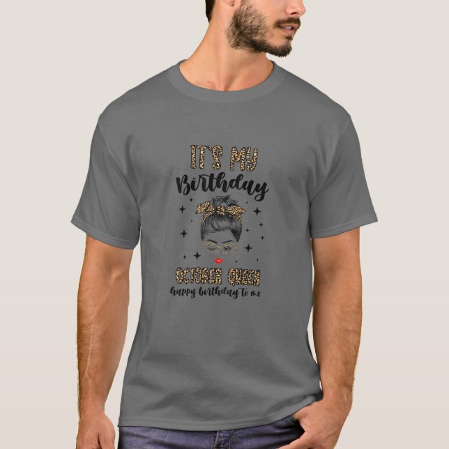 Min födelsedag: drottning Flickan Messy Bun Libra  T Shirt (Framsida)