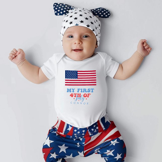 Min första 4 juli Patriotic Stars och stripes T Shirt (My First 4th Of July Patriotic Stars And Stripes Baby Bodysuit)