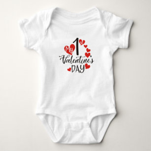 Min första Alla hjärtans dag Baby Bodykostym T Shirt