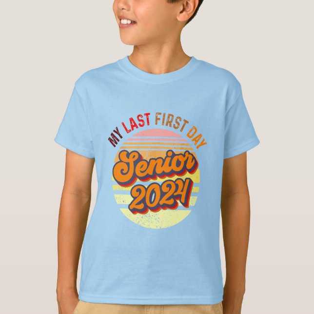 Min första dag, högre 2024-klass Back to school T Shirt (Framsida)