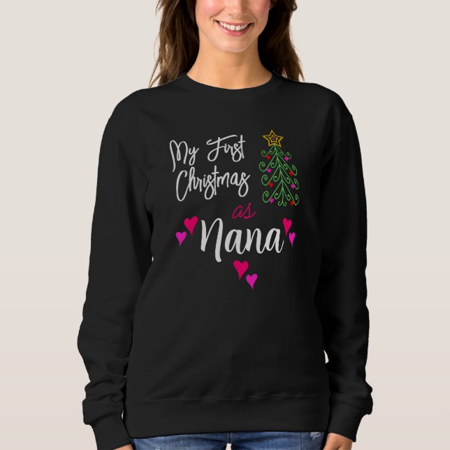 Min första jul som Nana Rosa Hearts Träd T Shirt (Framsida)